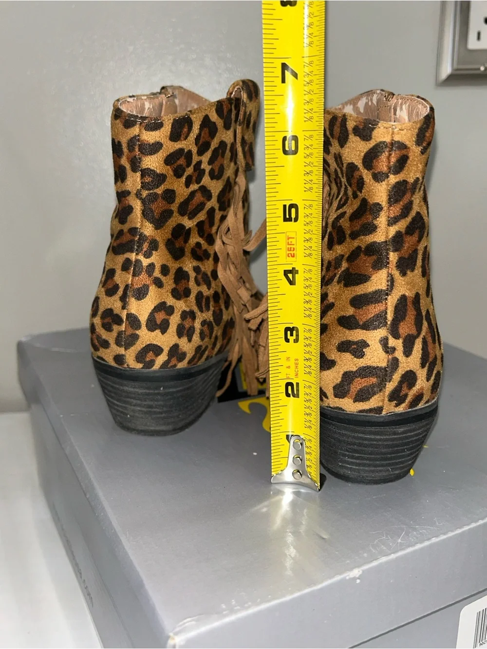 Volatile Leopard-Print Ankle Boots in Brown & Black size 8.5
